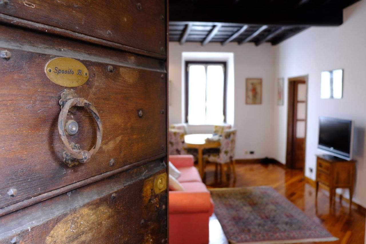 Hostme Colosseum Apartment Rome Bagian luar foto